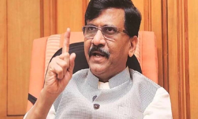 संजय राउत ने बढ़ाई MVA की हार्टबीट! कहा- गठबंधन से अलग नहीं होंगे, लेकिन BMC चुनाव अकेले लड़ने के मूड में हैं कार्यकर्ता संजय राउत ने बढ़ाई MVA की हार्टबीट! कहा- गठबंधन से अलग नहीं होंगे, लेकिन BMC चुनाव अकेले लड़ने के मूड में हैं कार्यकर्ता