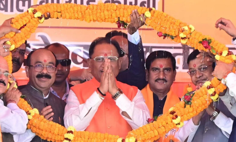 मुख्यमंत्री विष्णुदेव साय ने 625 करोड़ रूपये की राशि से अधिक के विकासकार्यों का किया लोकार्पण एवं भूमिपूजन मुख्यमंत्री विष्णुदेव साय ने 625 करोड़ रूपये की राशि से अधिक के विकासकार्यों का किया लोकार्पण एवं भूमिपूजन