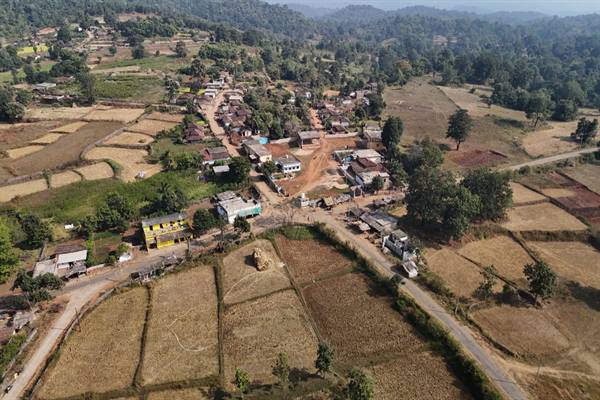 उम्मीदों का नया रुरल हाई-वे उम्मीदों का नया रुरल हाई-वे