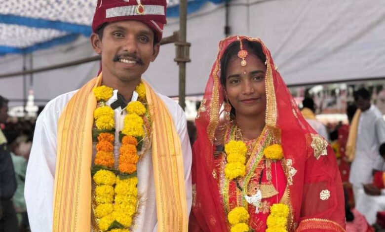 पूवर्ती में अब गोलियों की गूंज नहीं, बज रही शहनाई पूवर्ती में अब गोलियों की गूंज नहीं, बज रही शहनाई