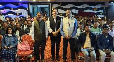 छत्तीसगढ़ के 100 रेशम कृमिपालक किसानों ने महाराष्ट्र के वर्धा में लिया प्रशिक्षण