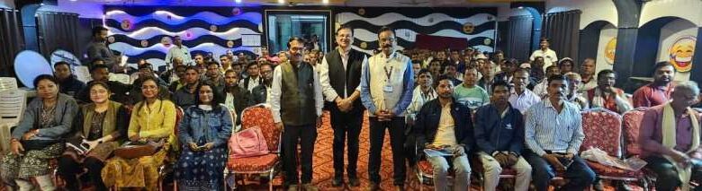 छत्तीसगढ़ के 100 रेशम कृमिपालक किसानों ने महाराष्ट्र के वर्धा में लिया प्रशिक्षण छत्तीसगढ़ के 100 रेशम कृमिपालक किसानों ने महाराष्ट्र के वर्धा में लिया प्रशिक्षण