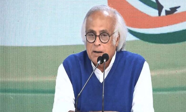 केंद्र सरकार ने चुनाव से जुड़े नियम बदले, कांग्रेस नेता जयराम रमेश बोले- चुनाव आयोग क्यों डर रहा है?