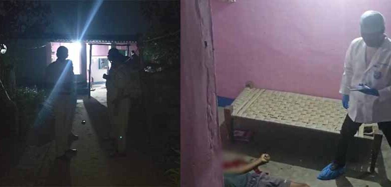 कोरबा में सनसनीखेज मामला, टांगी से हमला कर होमगार्ड के पति की हत्या, जांच में जुटी पुलिस कोरबा में सनसनीखेज मामला, टांगी से हमला कर होमगार्ड के पति की हत्या, जांच में जुटी पुलिस
