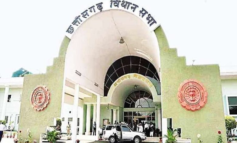 नेता प्रतिपक्ष महंत द्वारा बारदाना खरीदी में भ्रष्टाचार के आरोप को खाद्य मंत्री ने किया खारिज, नाराज विपक्ष ने किया वाकआउट नेता प्रतिपक्ष महंत द्वारा बारदाना खरीदी में भ्रष्टाचार के आरोप को खाद्य मंत्री ने किया खारिज, नाराज विपक्ष ने किया वाकआउट