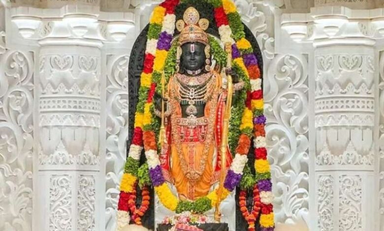 राम भक्तों के लिए खुशखबरी, फरवरी में करें प्रभु राम और इन मंदिरों का दर्शन! राम भक्तों के लिए खुशखबरी, फरवरी में करें प्रभु राम और इन मंदिरों का दर्शन!