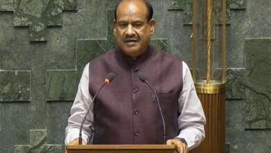 विपक्ष के नेताओं का आचरण संसदीय मर्यादाओं के अनुरूप नहीं ओम बिरला 