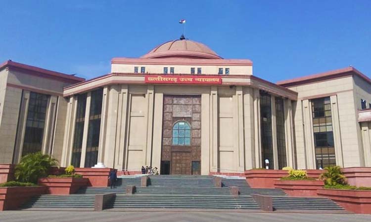 हाईकोर्ट में पर्यावरण नियंत्रण बोर्ड ने पेश की रिपोर्ट, कोर्ट ने टीम बनाकर निगरानी के दिए निर्देश हाईकोर्ट में पर्यावरण नियंत्रण बोर्ड ने पेश की रिपोर्ट, कोर्ट ने टीम बनाकर निगरानी के दिए निर्देश