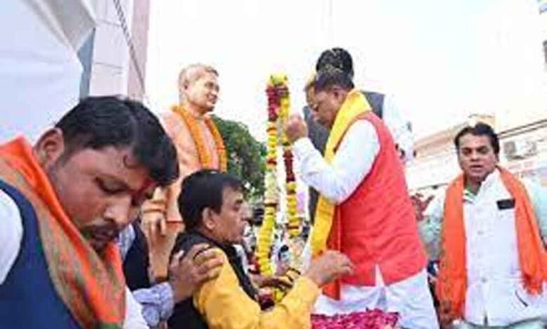 छत्तीसगढ़-रायपुर में मुख्यमंत्री साय ने किया पुण्य स्मरण, ‘भारत रत्न अटल हम सभी के प्रेरणा स्रोत’ छत्तीसगढ़-रायपुर में मुख्यमंत्री साय ने किया पुण्य स्मरण, ‘भारत रत्न अटल हम सभी के प्रेरणा स्रोत’