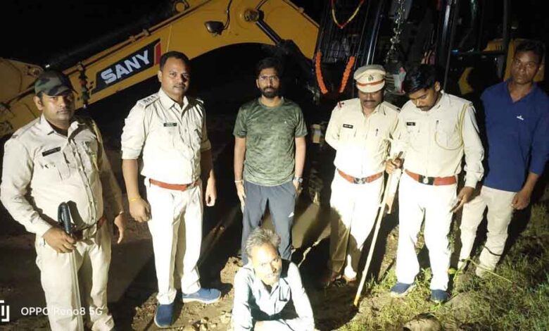 छत्तीसगढ़-बिलासपुर में अवैध खनन पर 10 वाहन राजसात, वन विभाग की बड़ी कार्रवाई छत्तीसगढ़-बिलासपुर में अवैध खनन पर 10 वाहन राजसात, वन विभाग की बड़ी कार्रवाई