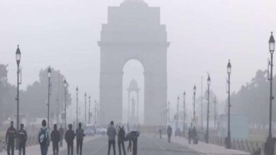 दिल्ली में प्रदूषण ने बढ़ाई चिंता: 15 इलाकों में AQI 400 पार, सर्दी में स्थिति और बिगड़ी