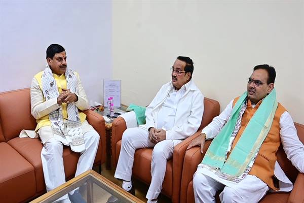 बूंद-बूंद जल बचाने का अभियान प्रशंसनीय: सीएम बूंद-बूंद जल बचाने का अभियान प्रशंसनीय: सीएम