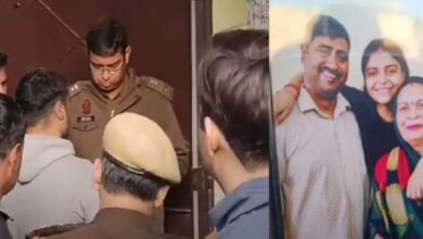 दिल्ली के नेब सराय में कलयुगी बेटे ने की मां-बाप और बहन की हत्या, पुलिस ने किया खुलासा
