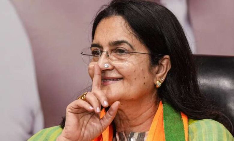 कांग्रेस बाबा साहेब के नाम का इस्तेमाल अपने राजनीतिक फायदे के लिए करती : किरण चौधरी कांग्रेस बाबा साहेब के नाम का इस्तेमाल अपने राजनीतिक फायदे के लिए करती : किरण चौधरी