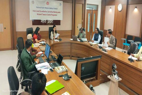 तंबाकू नशा-मुक्ति के लिए वैज्ञानिक दृष्टिकोण अपनाएं: एमडी