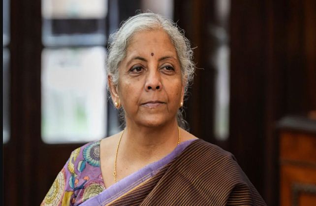 अपनी कुर्सी बचाने के लिए कानून में संशोधन करना कांग्रेस का असली संविधान विरोधी चेहरा : निर्मला सीतारमण अपनी कुर्सी बचाने के लिए कानून में संशोधन करना कांग्रेस का असली संविधान विरोधी चेहरा : निर्मला सीतारमण