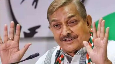 दुखी मन से लाए अविश्वास प्रस्ताव……
