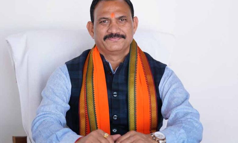 स्वास्थ्य मंत्री श्याम बिहारी जायसवाल के प्रयासों से मनेन्द्रगढ़-चिरमिरी-भरतपुर जिले में 14 विकास कार्यों के लिए 02 करोड़ रूपए की मिली मंजूरी