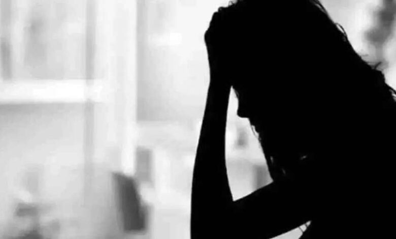 बांग्‍लादेश से एक हिंदू बच्‍ची भागकर पहुंची भारत, रेप की मिल रही थीं ध‍मकियां