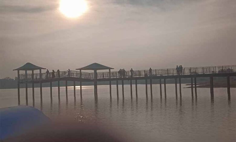 प्रकृति की गोद में स्थित गगनई जलाशय में नौकायन का भरपूर आनंद ले सकते हैं पर्यटक प्रकृति की गोद में स्थित गगनई जलाशय में नौकायन का भरपूर आनंद ले सकते हैं पर्यटक