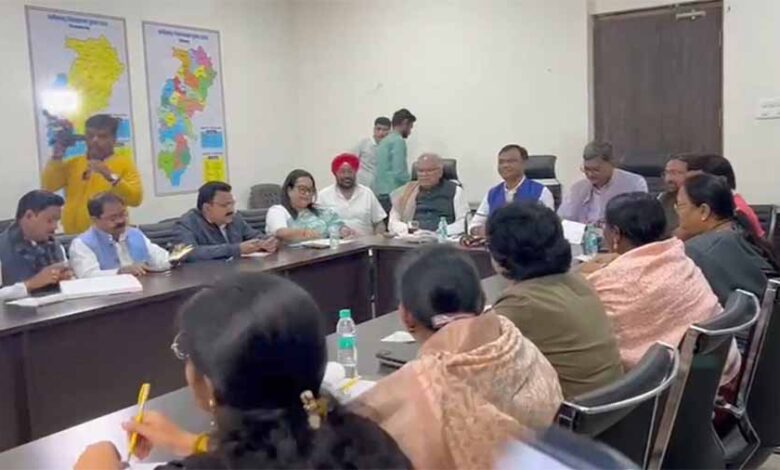 मतगणना की ऐलान की अलग-अलग तारीखों पर कांग्रेस ने जताई असहमति मतगणना की ऐलान की अलग-अलग तारीखों पर कांग्रेस ने जताई असहमति