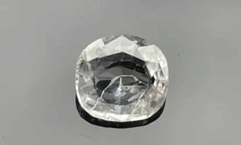 करियर-कारोबार में सफलता दिलाता है सफेद पुखराज, जाने की राशि के लिए है शुभ करियर-कारोबार में सफलता दिलाता है सफेद पुखराज, जाने की राशि के लिए है शुभ