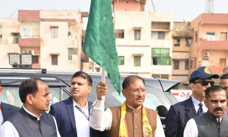 रायपुर : वाहन चलाते समय यातायात नियमों का करें अवश्य पालन – मुख्यमंत्री साय वाहन चलाते समय यातायात नियमों का करें अवश्य पालन रायपुर : वाहन चलाते समय यातायात नियमों का करें अवश्य पालन – मुख्यमंत्री साय वाहन चलाते समय यातायात नियमों का करें अवश्य पालन