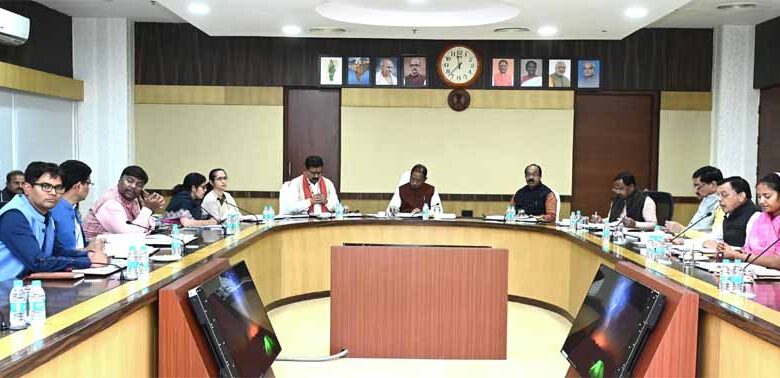 महानदी भवन में आयोजित कैबिनेट की बैठक में लिए गए अनेक महत्वपूर्ण निर्णय महानदी भवन में आयोजित कैबिनेट की बैठक में लिए गए अनेक महत्वपूर्ण निर्णय