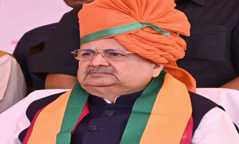 विस अध्यक्ष व राजनांदगांव विधायक डॉ. रमन सिंह नगर निगम चुनाव में पहुंचे राजनांदगाँव