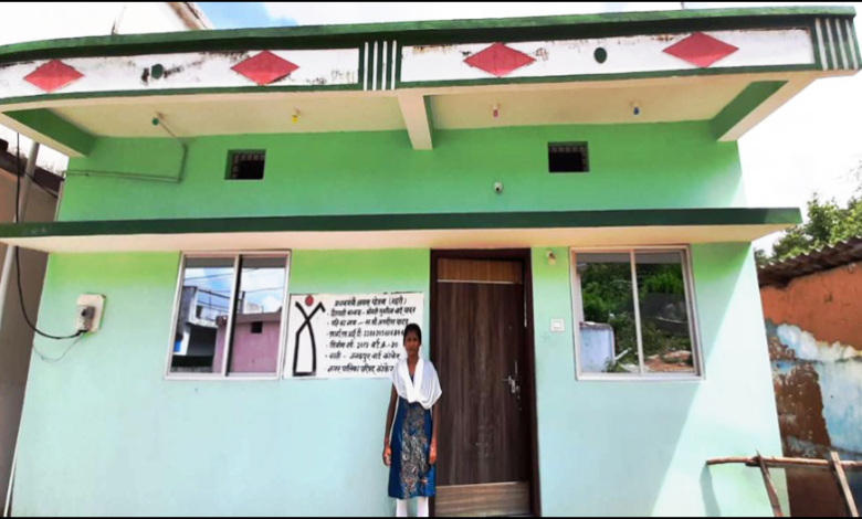 प्रधानमंत्री आवास योजना : पक्का मकान बनने से सुशीला का सपना हुआ पूरा प्रधानमंत्री आवास योजना : पक्का मकान बनने से सुशीला का सपना हुआ पूरा