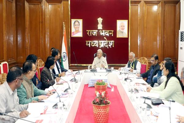 जनजातीय कल्याण कार्यक्रम क्रियान्वयन का लक्ष्य अन्त्योदय हो : राज्यपाल पटेल जनजातीय कल्याण कार्यक्रम क्रियान्वयन का लक्ष्य अन्त्योदय हो : राज्यपाल पटेल