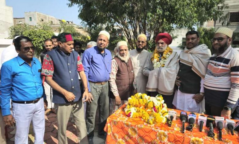 अधिकारों के लिए लड़ना और संस्कृति की रक्षा करनी होगी: प्रो. जगमोहन सिंह, शहीदे आज़म भगतसिंह के भांजे शाजापुर आए अधिकारों के लिए लड़ना और संस्कृति की रक्षा करनी होगी: प्रो. जगमोहन सिंह, शहीदे आज़म भगतसिंह के भांजे शाजापुर आए