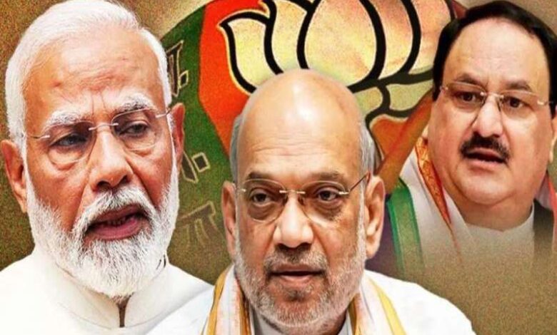 दिल्ली चुनाव: 11 उम्मीदवारों को लेकर फंस रहा बीजेपी में पेंच, मंथन जारी दिल्ली चुनाव: 11 उम्मीदवारों को लेकर फंस रहा बीजेपी में पेंच, मंथन जारी