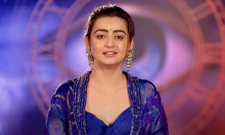 Bigg Boss 18: चाहत पांडे ने फिनाले में जाने वाले कंटेस्टेंट पर उठाया सवाल Bigg Boss 18: चाहत पांडे ने फिनाले में जाने वाले कंटेस्टेंट पर उठाया सवाल