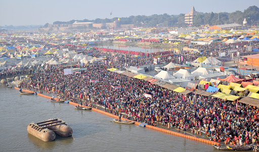 मकर संक्रांति पर बन रहा दुर्लभ भौम पुष्य योग, जानें पूजा सामग्री, मंत्र और मुहूर्त मकर संक्रांति पर बन रहा दुर्लभ भौम पुष्य योग, जानें पूजा सामग्री, मंत्र और मुहूर्त