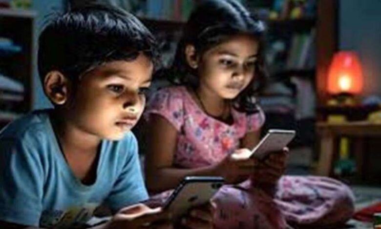 मसौदा नियम: माता-पिता की पहचान सत्यापित करने के लिए डाटा फिड्यूशियरी करेंगे जांच मसौदा नियम: माता-पिता की पहचान सत्यापित करने के लिए डाटा फिड्यूशियरी करेंगे जांच