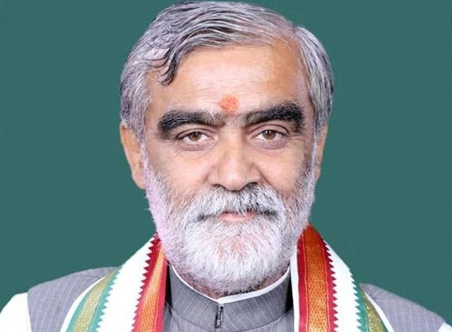 भाजपा नेता का विवादित बयान, राहुल ओरिजिनल गांधी नहीं……नकली गांधी भाजपा नेता का विवादित बयान, राहुल ओरिजिनल गांधी नहीं……नकली गांधी