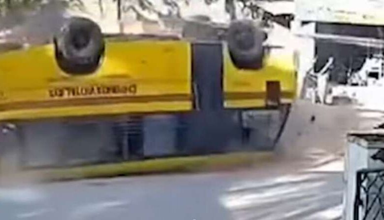 कन्नूर में स्कूल बस हादसे में 10 वर्षीय छात्रा की मौत, 18 घायल कन्नूर में स्कूल बस हादसे में 10 वर्षीय छात्रा की मौत, 18 घायल