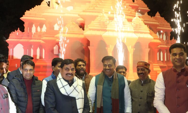 जमुना जी के तट पर सजेगा कन्हैया का भी मंदिर: मुख्यमंत्री
