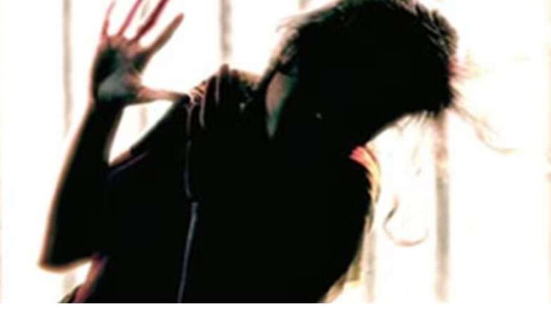 पाकिस्तान में महिला के साथ बर्बरता: जादू-टोने के नाम पर हिंसा पाकिस्तान में महिला के साथ बर्बरता: जादू-टोने के नाम पर हिंसा