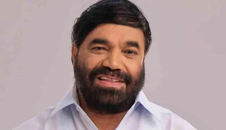 मंदिरों में कमीज उतारने की प्रथा पर कोई फैसला नहीं: देवस्वोम मंत्री मंदिरों में कमीज उतारने की प्रथा पर कोई फैसला नहीं: देवस्वोम मंत्री