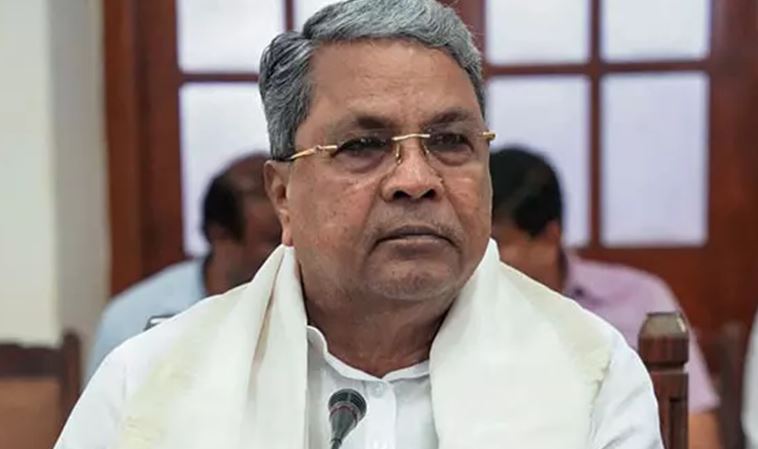 भाजपा ने सिद्दरमैया सरकार पर उठाए सवाल, घोटाले में क्लीन चिट देने का लगाया आरोप भाजपा ने सिद्दरमैया सरकार पर उठाए सवाल, घोटाले में क्लीन चिट देने का लगाया आरोप