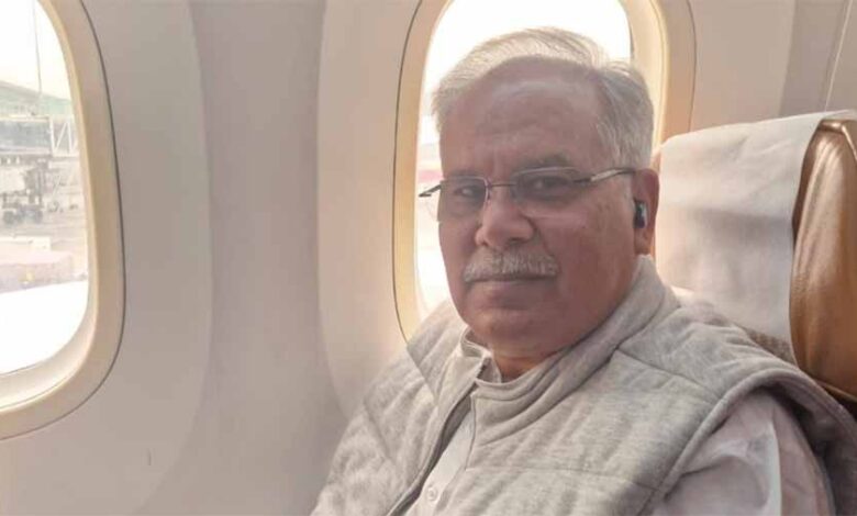 पूर्व सीएम भूपेश बघेल का पंजाब प्रभारी बनने के बाद पहला दौरा पूर्व सीएम भूपेश बघेल का पंजाब प्रभारी बनने के बाद पहला दौरा