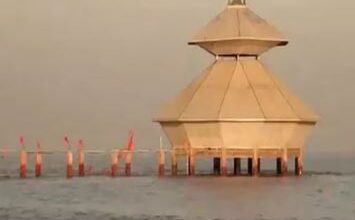 भगवान शिव अद्भुत मंदिर, दिन में दो बार दिखकर समा जाता है समुद्र की गोद में, जानें इसका रहस्य