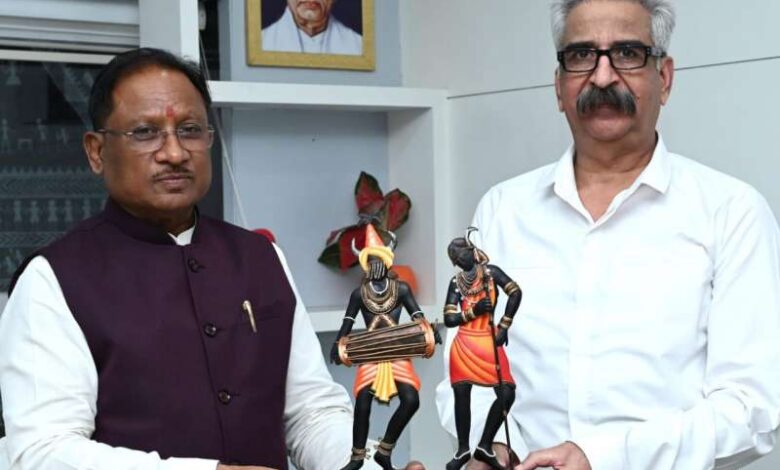 मुख्यमंत्री विष्णुदेव साय ने पुलिस महानिदेशक अशोक जुनेजा को सेवानिवृत्ति पर दी शुभकामनाएं मुख्यमंत्री विष्णुदेव साय ने पुलिस महानिदेशक अशोक जुनेजा को सेवानिवृत्ति पर दी शुभकामनाएं