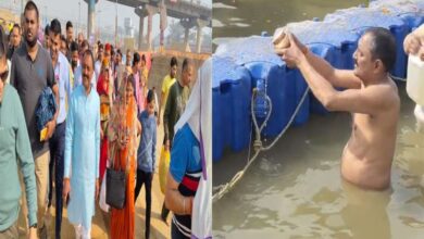 बिना प्रोटोकॉल मंत्री शुक्ला ने सपरिवार लगाई डुबकी