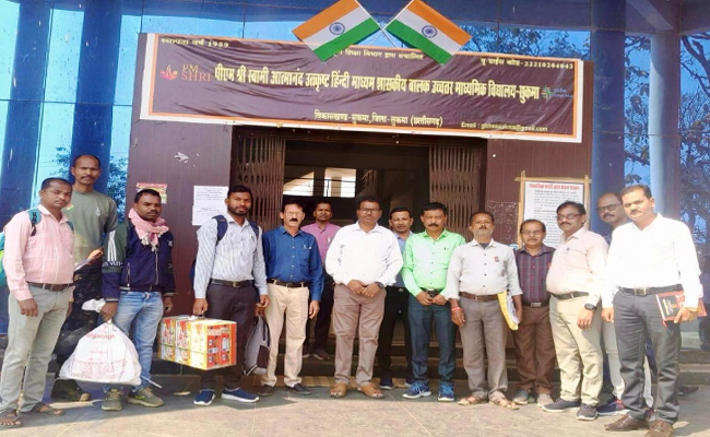 बस्तर में बदलती तस्वीर: अब सड़क मार्ग से पहुँची बोर्ड परीक्षा की गोपनीय सामग्री बस्तर में बदलती तस्वीर: अब सड़क मार्ग से पहुँची बोर्ड परीक्षा की गोपनीय सामग्री