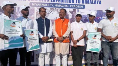 अल्पाइन पर्वतारोहण में जनजातीय प्रतिभा: जशपुर के पर्वतारोहियों का अनूठा अभियान