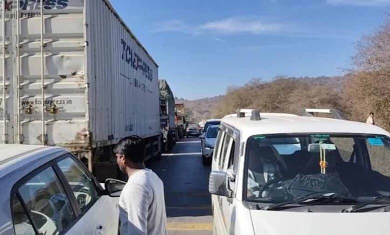 दरा घाटी जाम की समस्या के समाधान के लिए भजनलाल सरकार ने स्वीकृत किए 46 करोड़ रुपये दरा घाटी जाम की समस्या के समाधान के लिए भजनलाल सरकार ने स्वीकृत किए 46 करोड़ रुपये