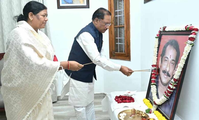 मुख्यमंत्री साय ने स्वर्गीय दिलीप सिंह जूदेव की जयंती पर उन्हें किया नमन